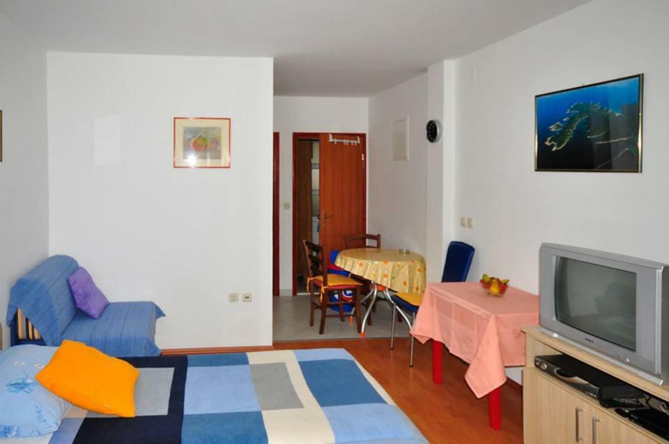 Apartments Franic Ploce  Kültér fotó